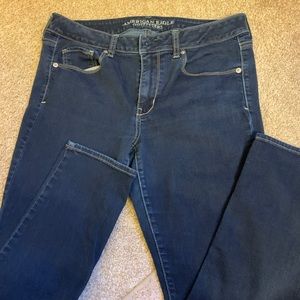 American eagle skinny jeans size 12 . SHORT .